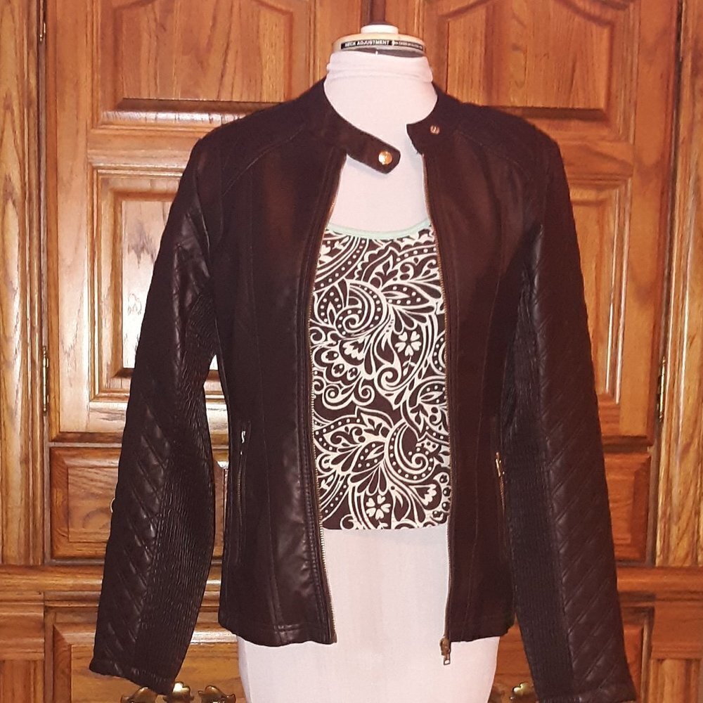 BB Winter Faux Leather Jacket Size Medium